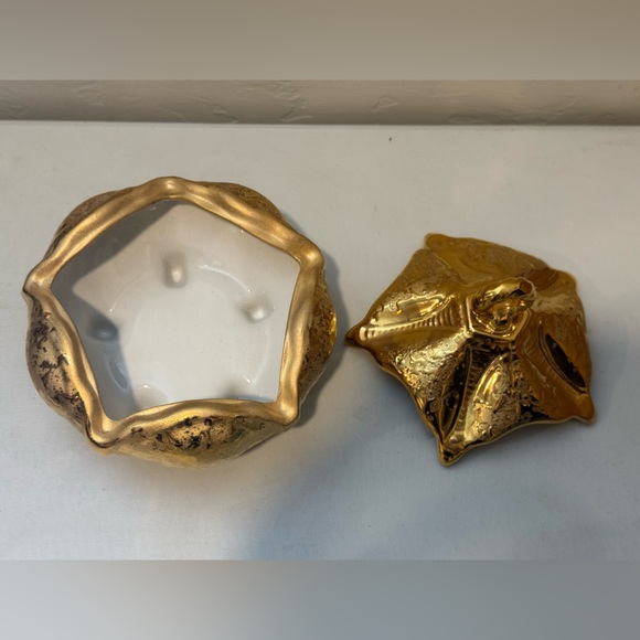 Mid-Centry Modern 22 Karat Gold Ceramic Footed Candy Dish - Picture 6 of 11